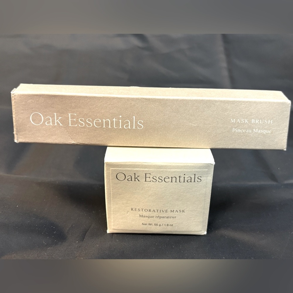 Oak Essentials by Jenni Kayne Restoritive Mask and Mask Brush